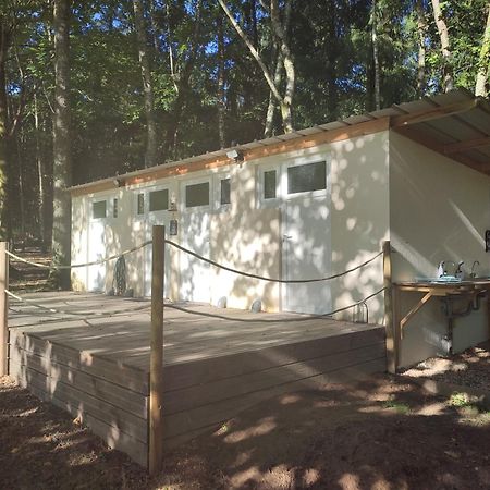 Camping Sous Les Belles Etoiles Peyrilhac ภายนอก รูปภาพ